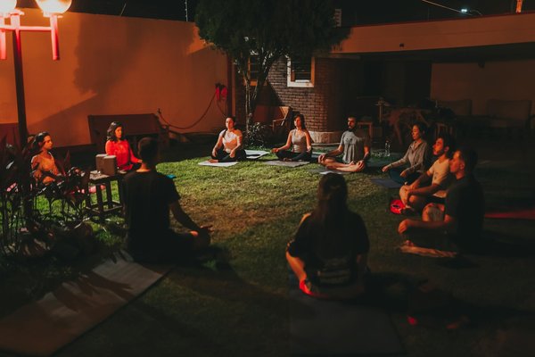 Renforcement musculaire indispensable pour prévenir les maux de dos pendant la grossesse: guide pratique pour les futures mamans